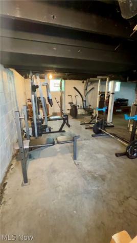 365 W Indiana Avenue Sebring OH 44672