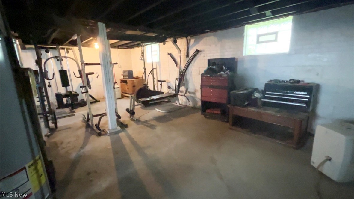 365 W Indiana Avenue Sebring OH 44672