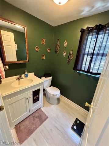 365 W Indiana Avenue Sebring OH 44672