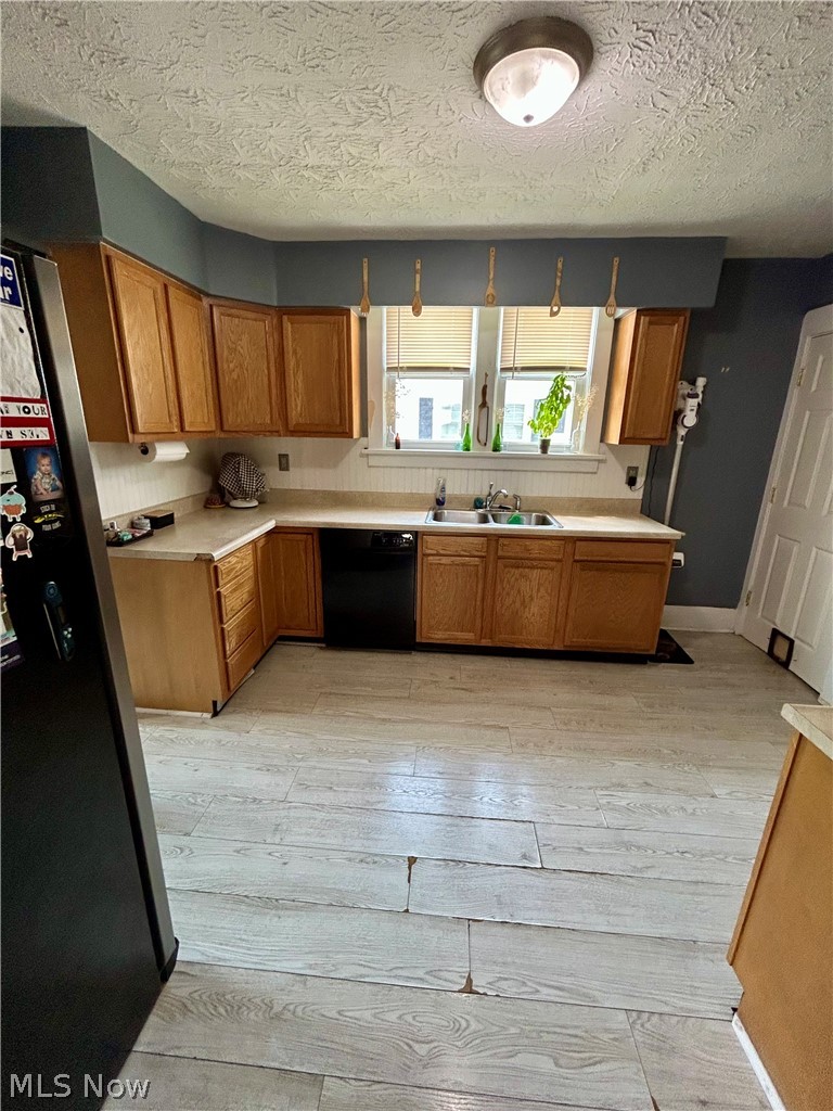 365 W Indiana Avenue Sebring OH 44672