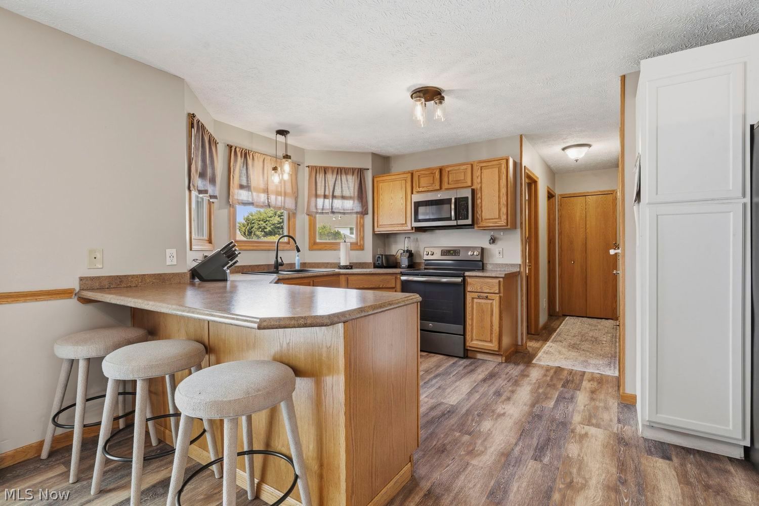 1275 Cheverton Avenue Louisville OH 44641