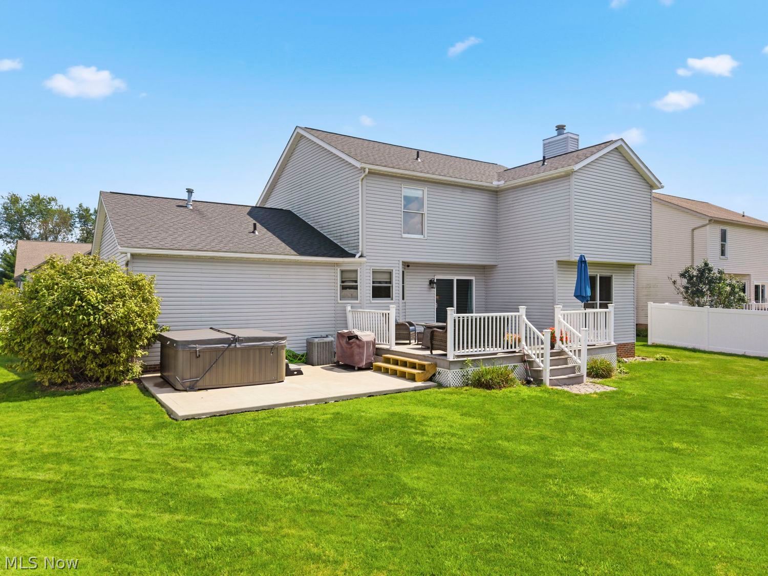 1275 Cheverton Avenue Louisville OH 44641