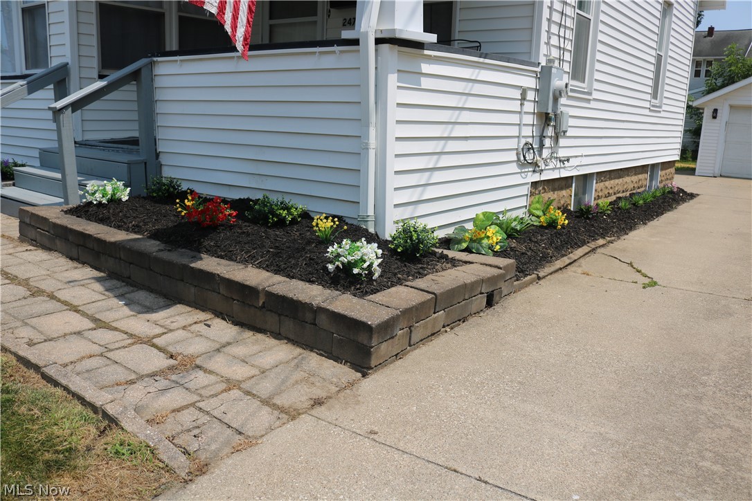 2475 8th Street Cuyahoga Falls OH 44221