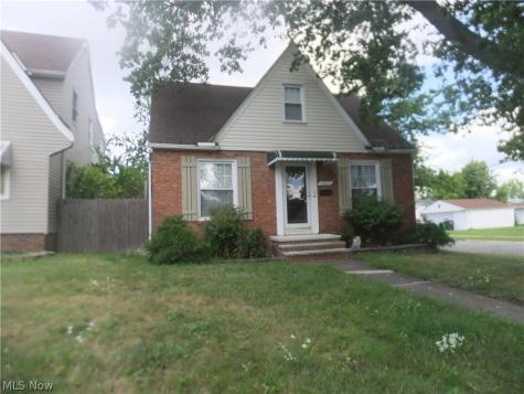 12927 Grannis Road Garfield Heights OH 44125