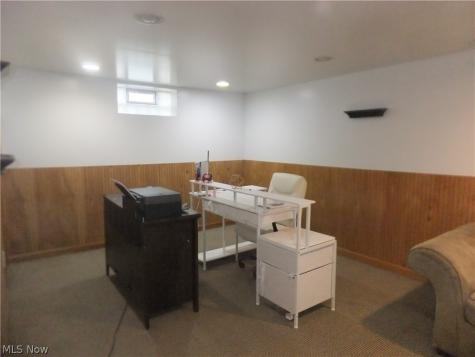 12927 Grannis Road Garfield Heights OH 44125