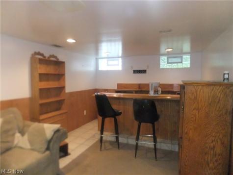 12927 Grannis Road Garfield Heights OH 44125
