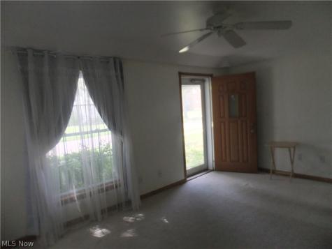 12927 Grannis Road Garfield Heights OH 44125