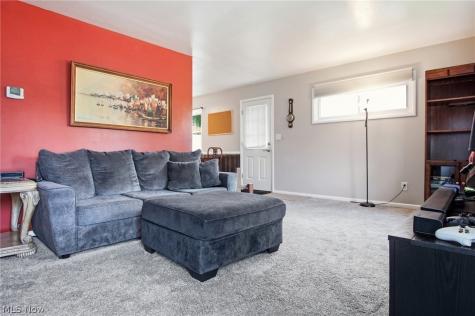 248 Jennings Avenue Cuyahoga Falls OH 44221