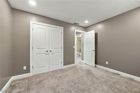 6512 Ambrose Drive Mentor OH 44060