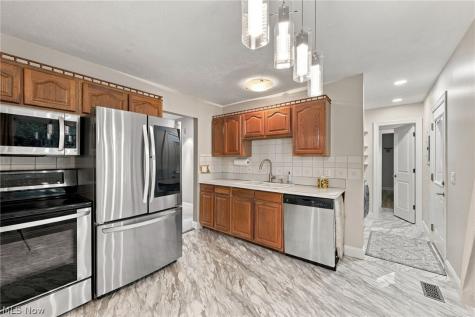 6512 Ambrose Drive Mentor OH 44060