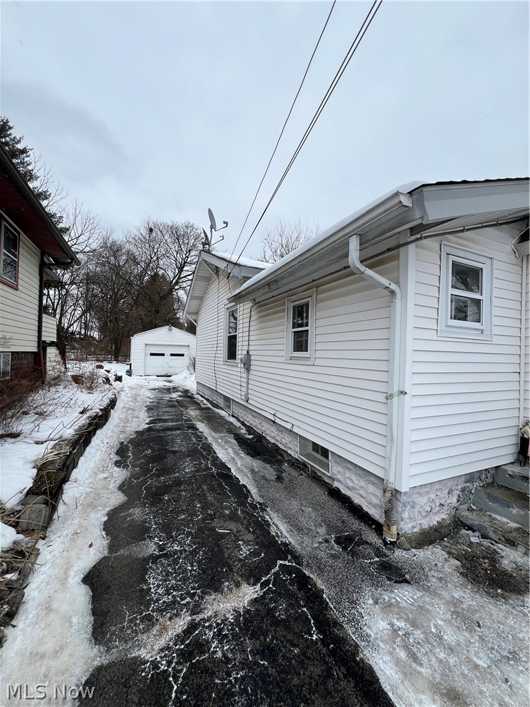 25 S Osborn Avenue Youngstown OH 44509