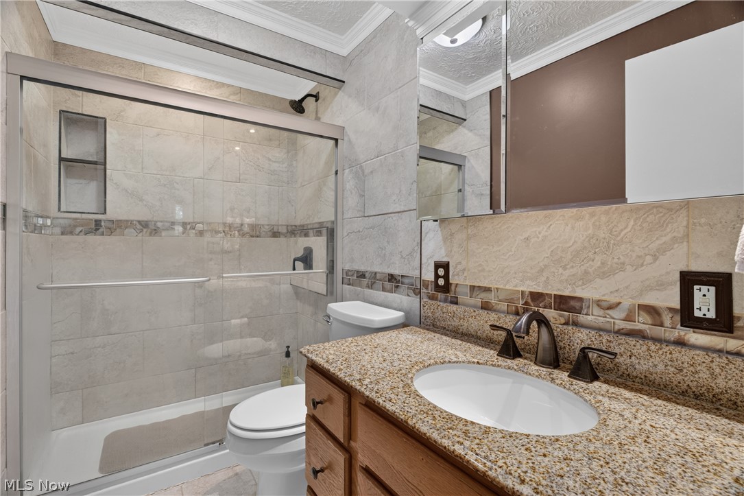 8460 Banner Lane Parma OH 44129