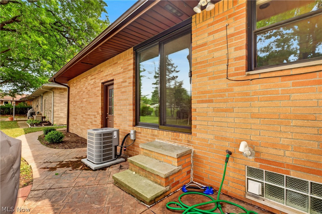 8460 Banner Lane Parma OH 44129