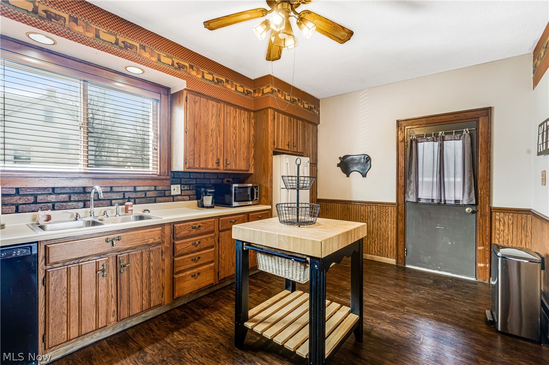 106 Neil Street Niles OH 44446