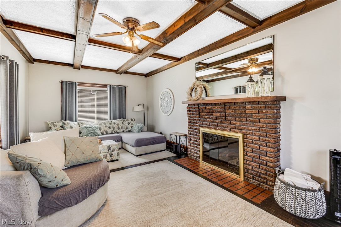 106 Neil Street Niles OH 44446