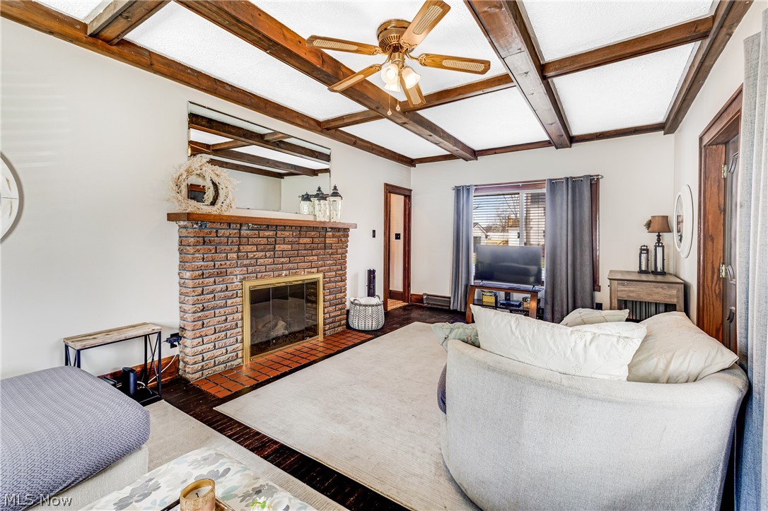 106 Neil Street Niles OH 44446
