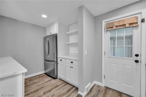 9948 Colfax Drive Columbia Station OH 44028
