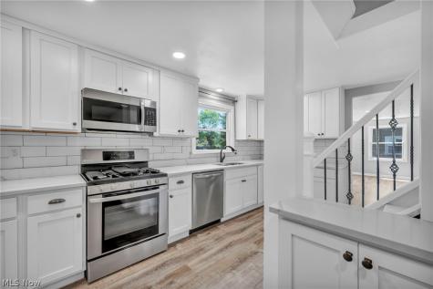9948 Colfax Drive Columbia Station OH 44028