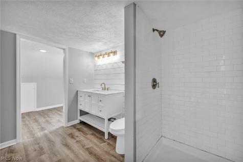 9948 Colfax Drive Columbia Station OH 44028