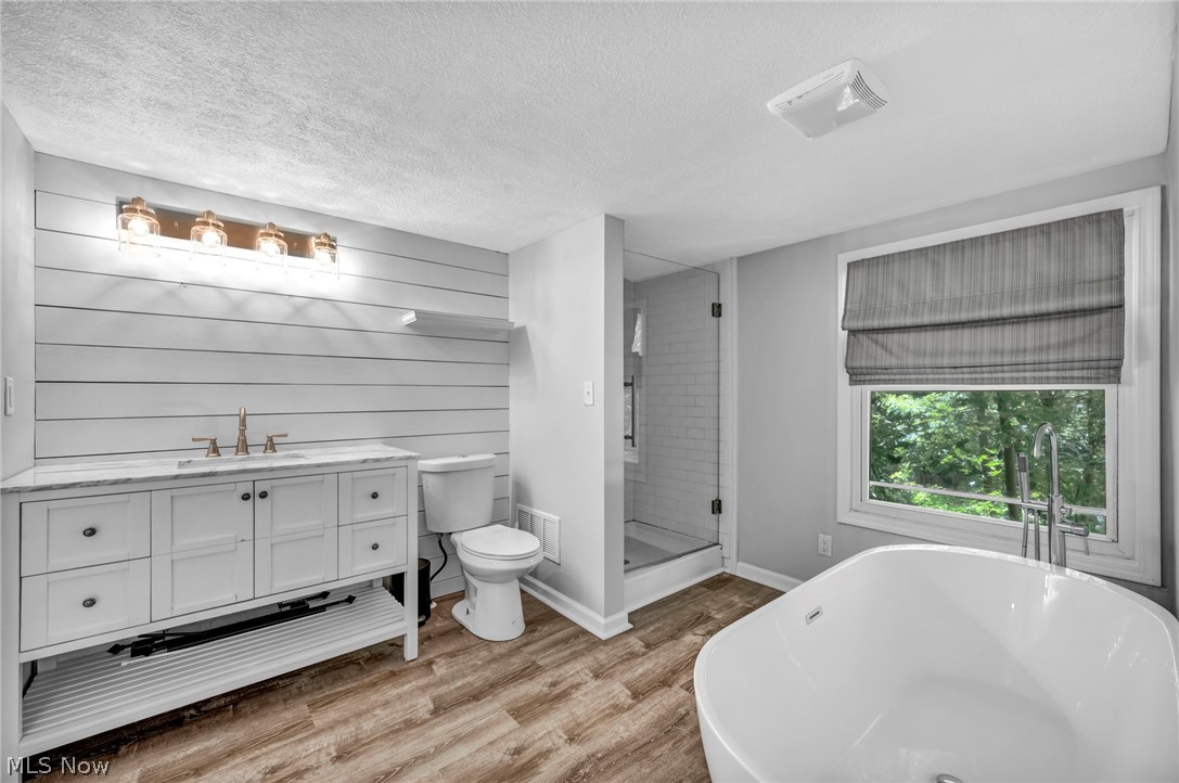 9948 Colfax Drive Columbia Station OH 44028