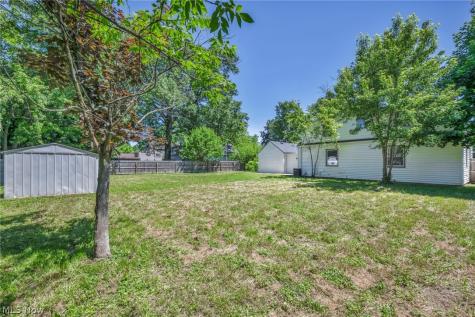 9948 Colfax Drive Columbia Station OH 44028