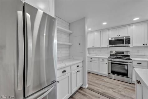 9948 Colfax Drive Columbia Station OH 44028