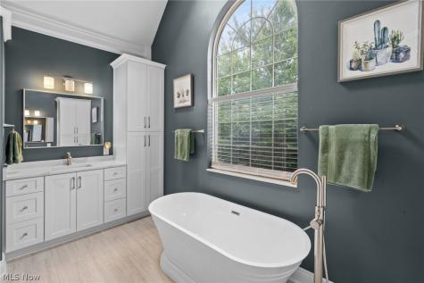 1109 Brandywine Medina OH 44256