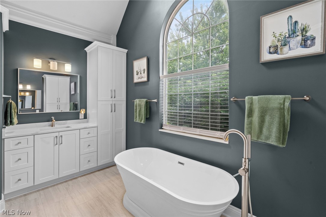 1109 Brandywine Medina OH 44256