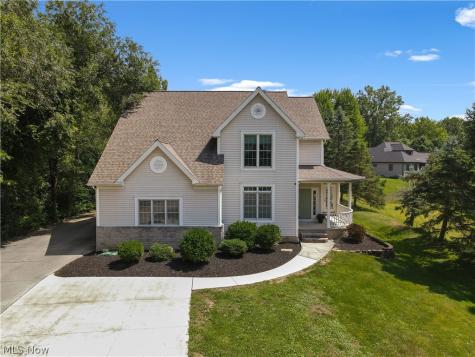 9577 Fair Road Strongsville OH 44149