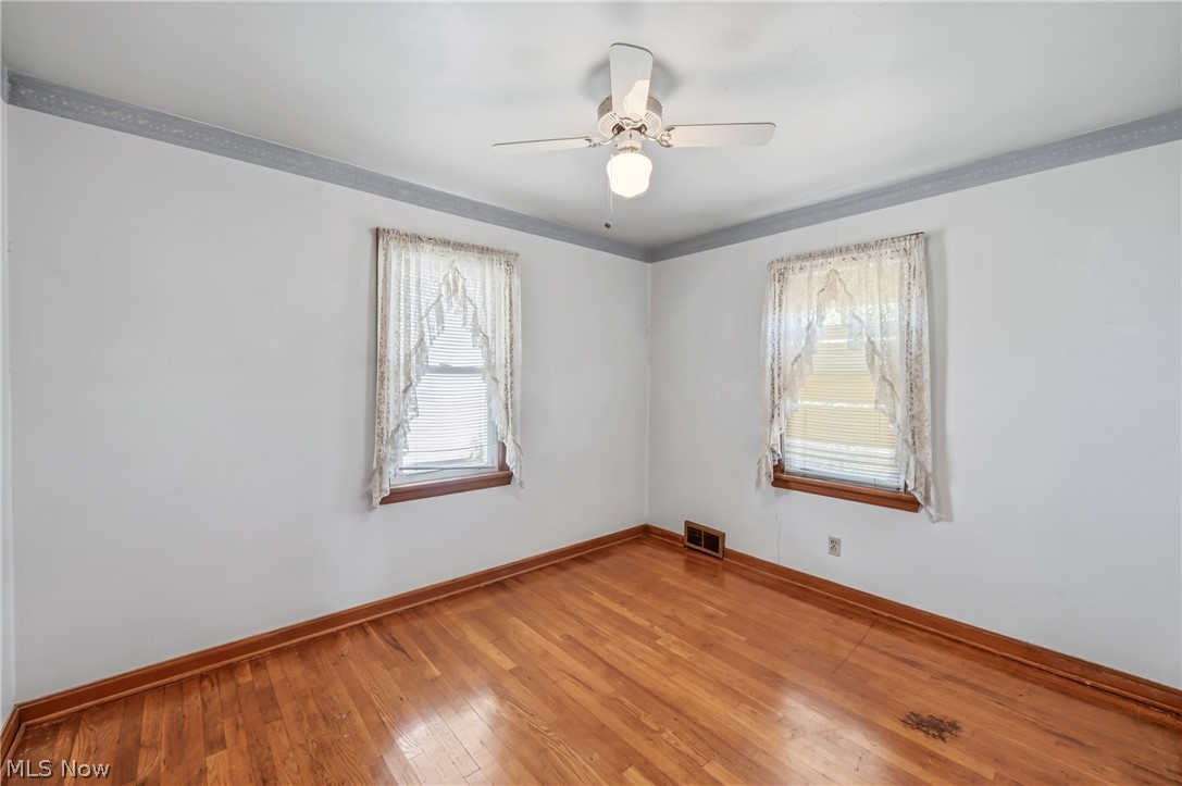 47 Renee Drive Struthers OH 44471