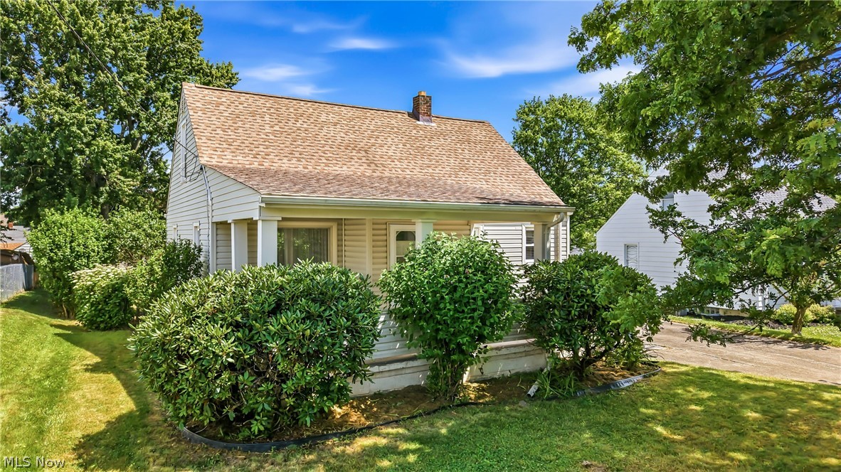 47 Renee Drive Struthers OH 44471