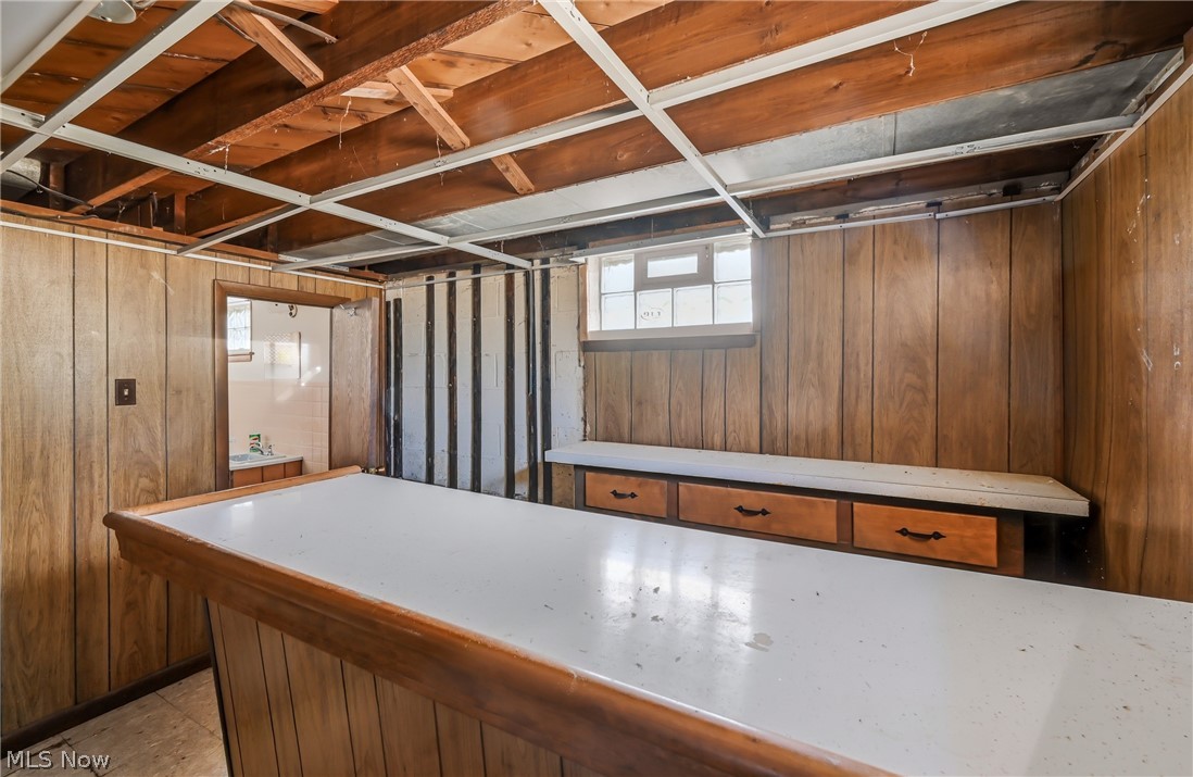 47 Renee Drive Struthers OH 44471