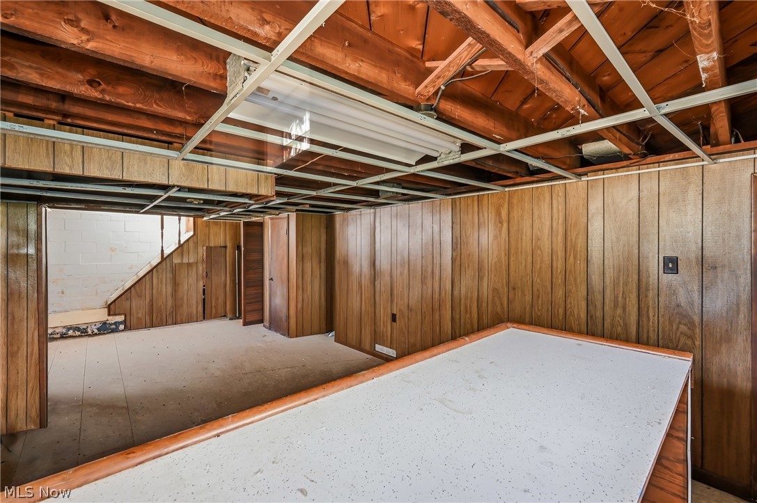 47 Renee Drive Struthers OH 44471