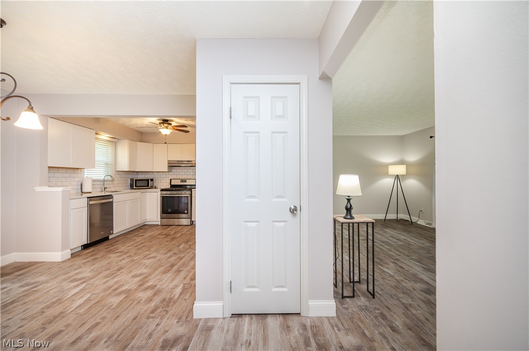 4829 New Road Austintown OH 44515