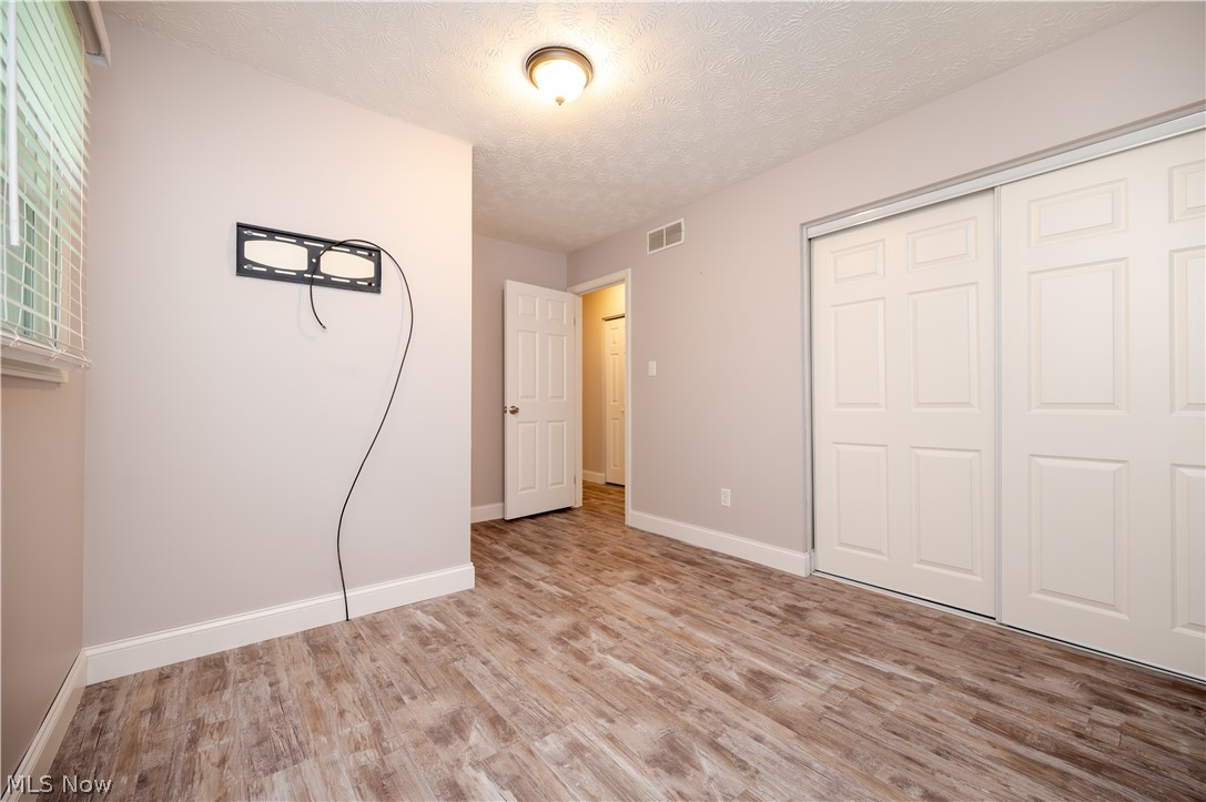 4829 New Road Austintown OH 44515