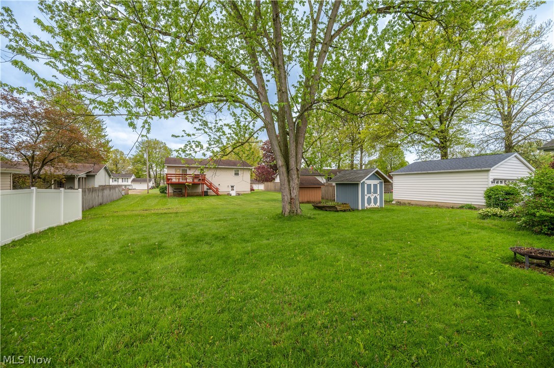 4829 New Road Austintown OH 44515