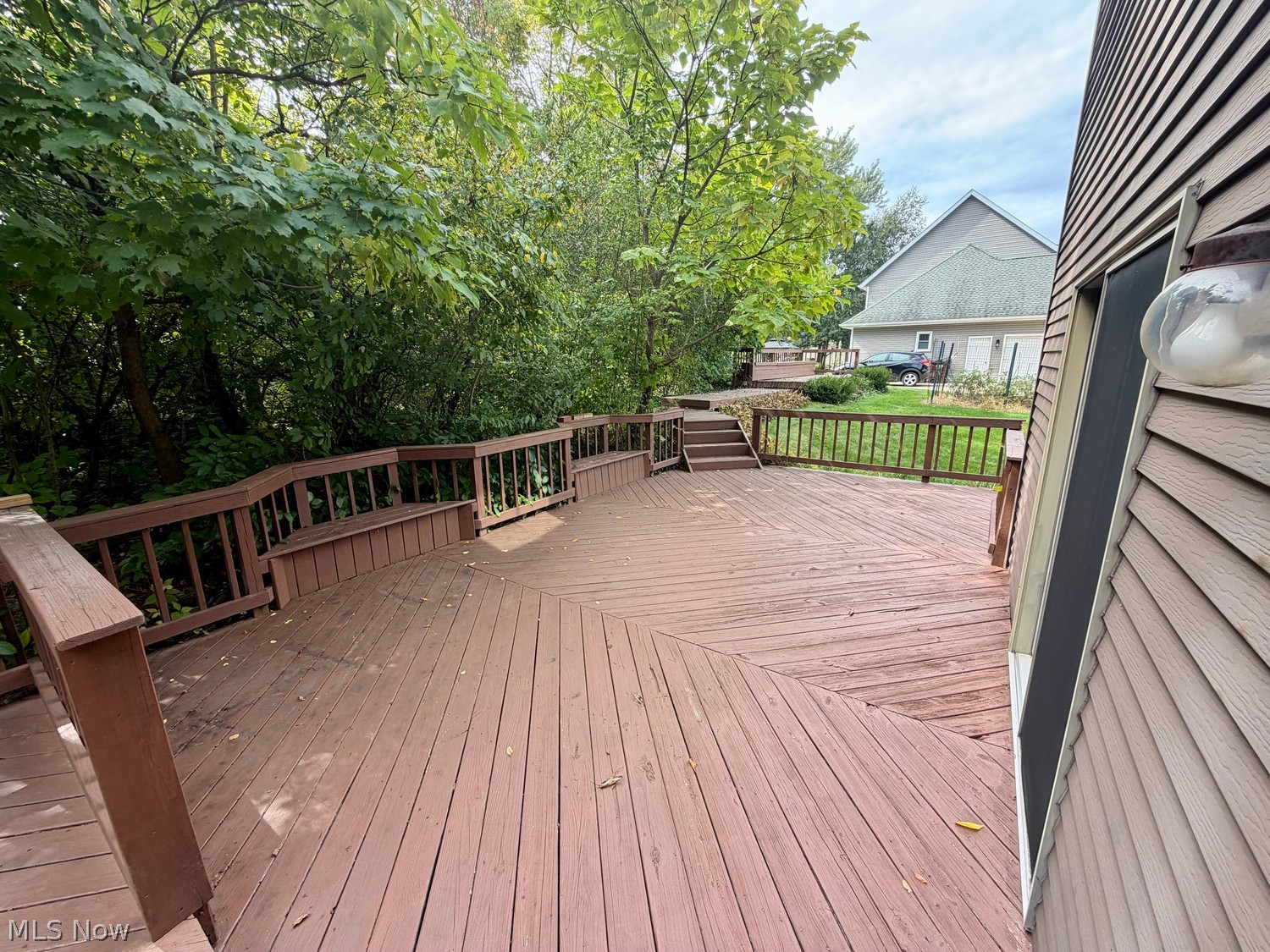 2450 Park Ridge Drive Hinckley OH 44233