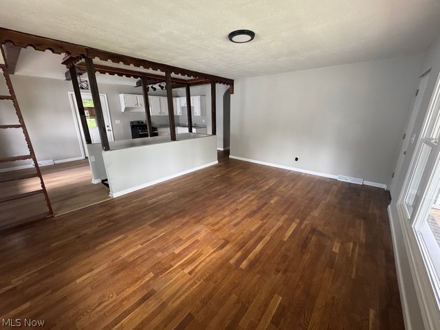 972 NW Southern Boulevard Warren OH 44485