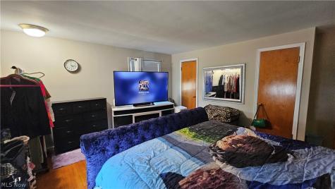 27140 Parkwood Drive Euclid OH 44132