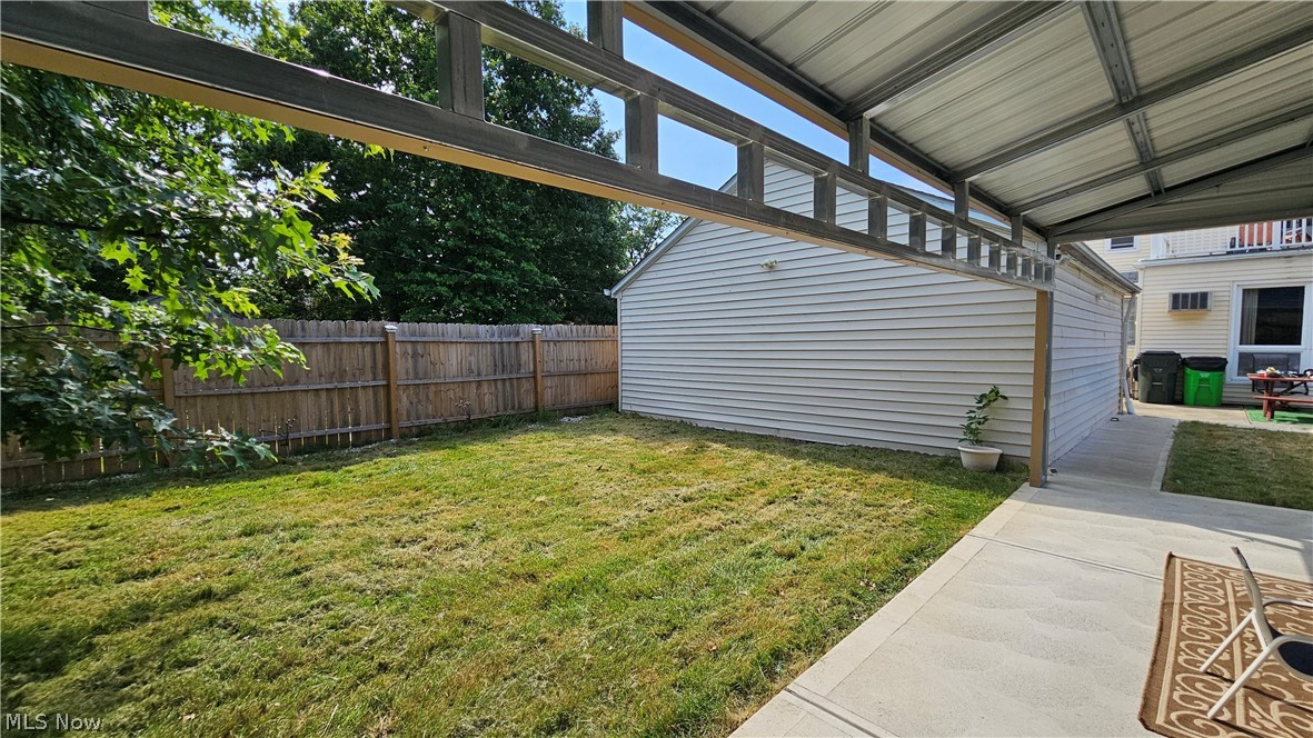 27140 Parkwood Drive Euclid OH 44132