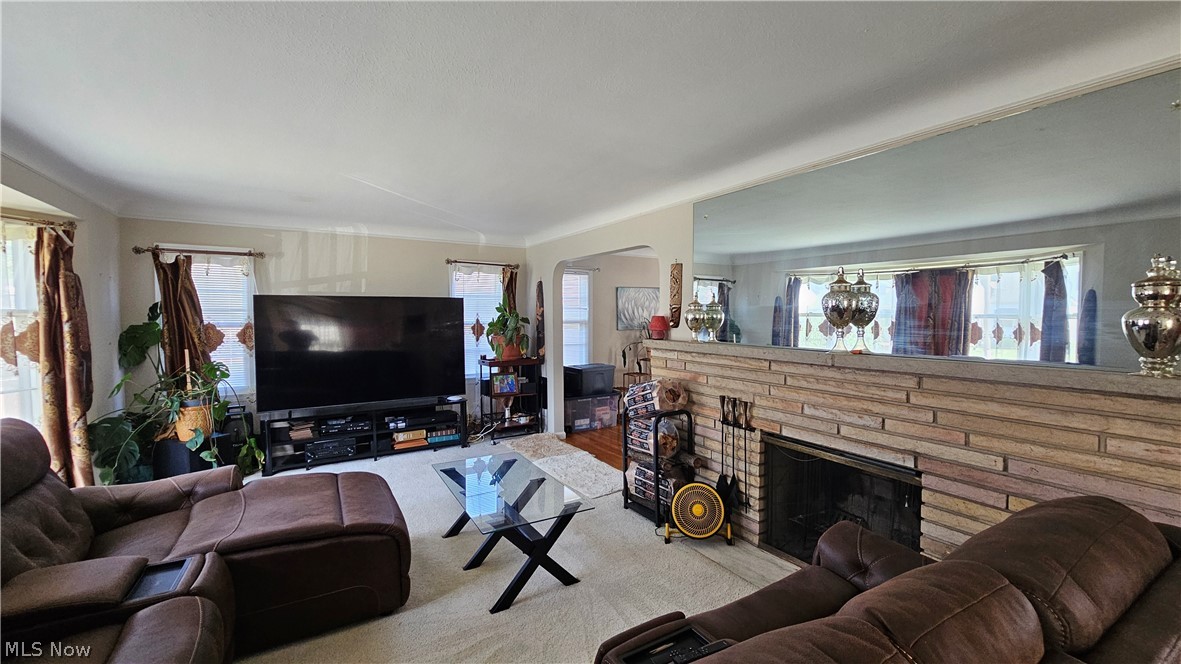 27140 Parkwood Drive Euclid OH 44132