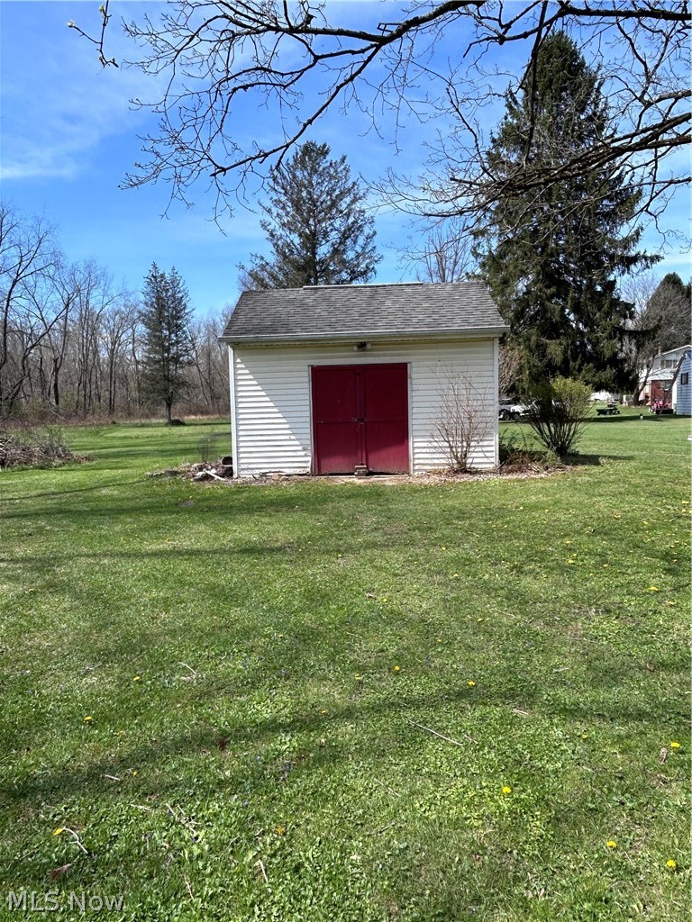 8300 Bear Road SE Amsterdam OH 43903