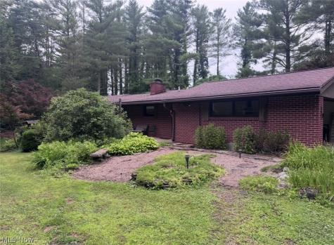 1065 Huck Road Lowell OH 45744