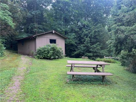 1065 Huck Road Lowell OH 45744