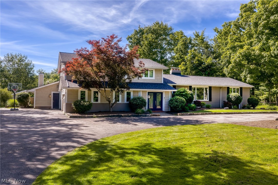 40 River Stone Drive Moreland Hills OH 44022