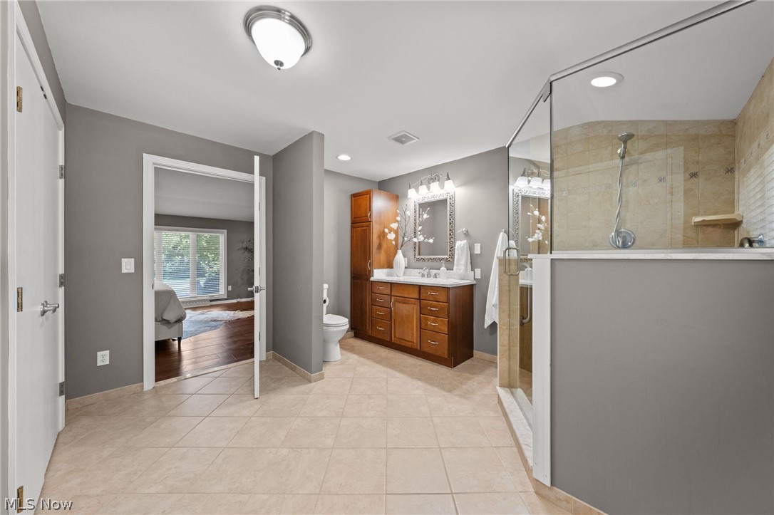 40 River Stone Drive Moreland Hills OH 44022