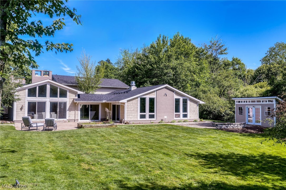 40 River Stone Drive Moreland Hills OH 44022