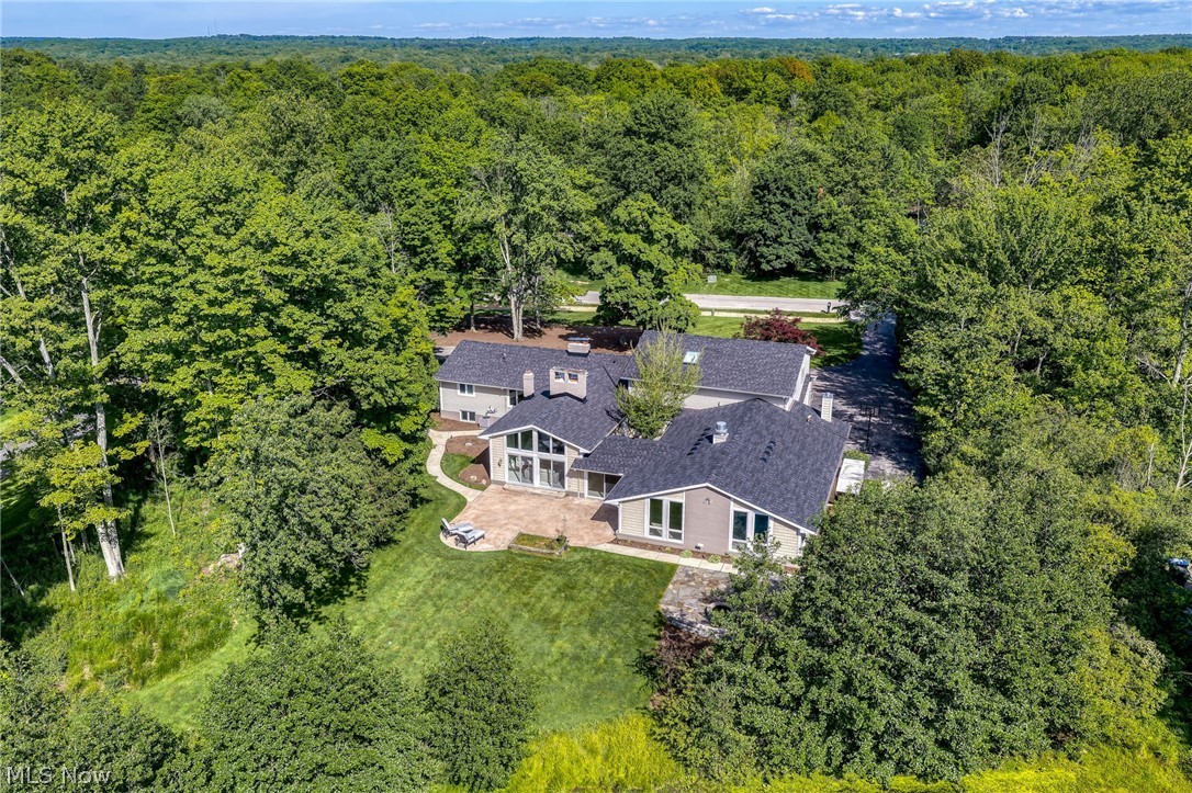 40 River Stone Drive Moreland Hills OH 44022