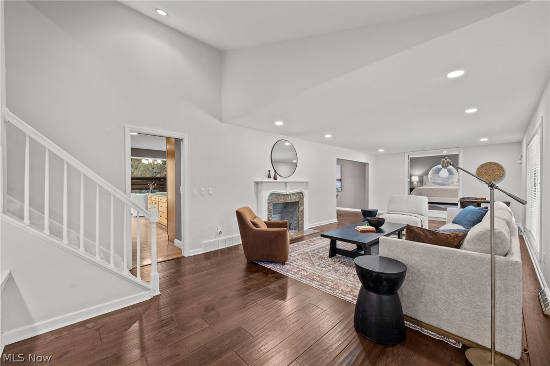 40 River Stone Drive Moreland Hills OH 44022