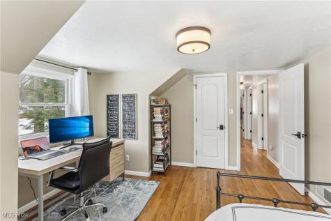 2568 Northglen Drive Westlake OH 44145